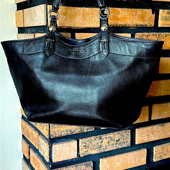 Coach Vintage Authentic Pebbled Leather Hobo Shoulder Tote Bag - Picture 1 of 14
